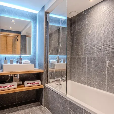 Apartment Discreet Alpine Luxury Art Of Living In
