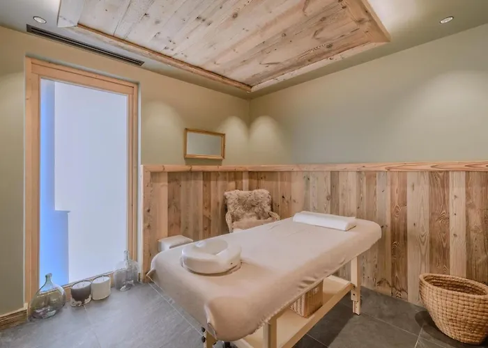 Discreet Alpine Luxury Art Of Living In